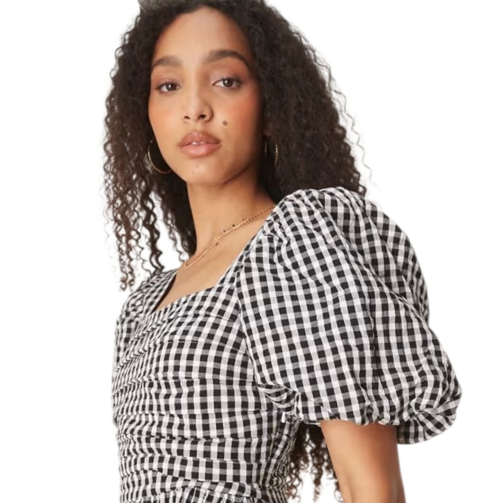 🌟NWT Black and White Puff Sleeve Crop Blouse - Picture 2 of 5